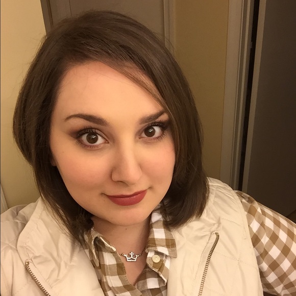 💁MEET YOUR SELLER!!!💁 - Picture 4 of 4