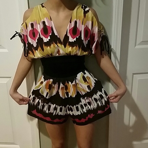 Jumper - Picture 2 of 3