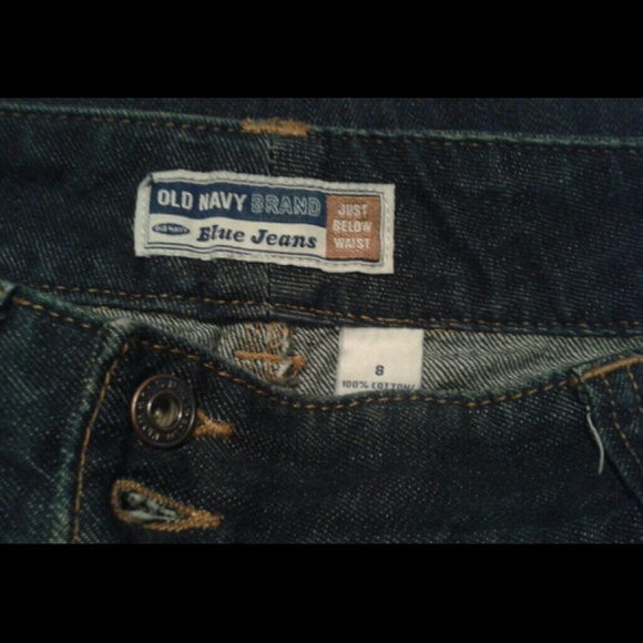 A Pair Of Very Nice Old Navy Brand Blue Jeans - Picture 2 of 3