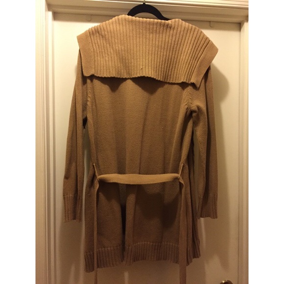 🚫SOLD🚫 Karen Scott Cable Knit Sweater - Picture 3 of 4