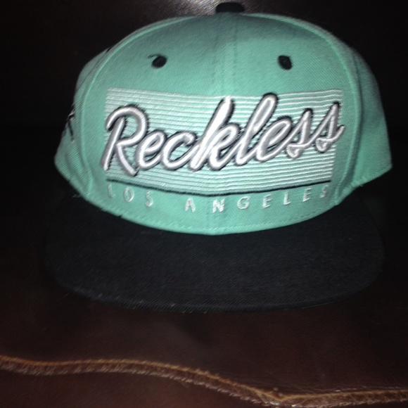 Young & reckless hat
