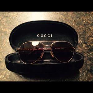 Gucci Aviator Sunglasses and Case!