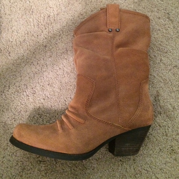 BCBG cowgirl boots - Picture 3 of 4