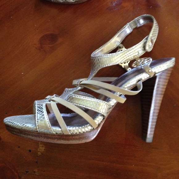 N By Nicole Miller 8M Have This in Black Gold