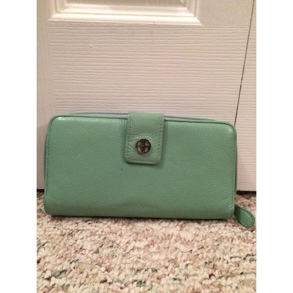 Seafoam Green Giani Bernini Wallet