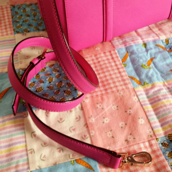 SOLD*** Kate Spade Newbury Lane Small Loden Pink - Picture 4 of 4