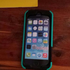 New without tags iPhone 5g/5s telephone case