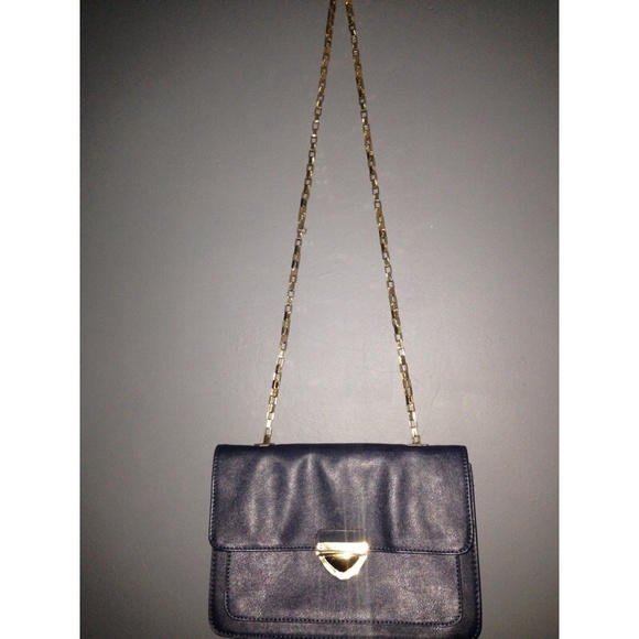 Clutch - Picture 3 of 3