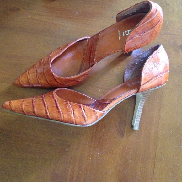 Bakers SZ 8B Leather Upper 3" Heel