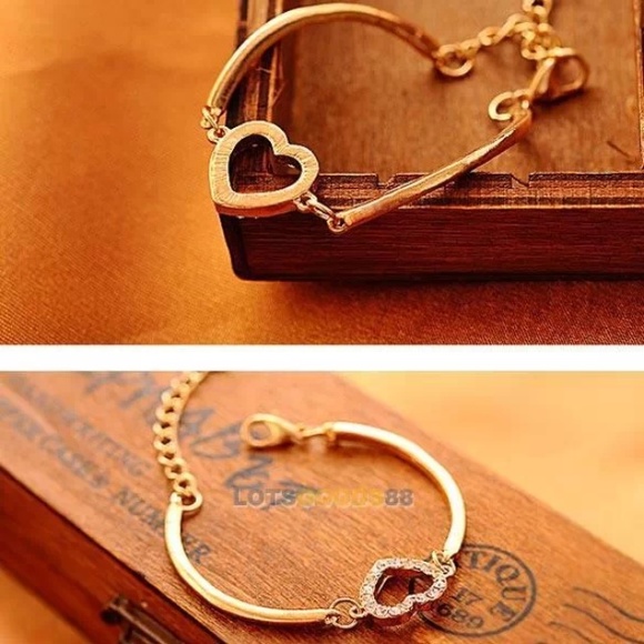 ✅It's Here!✅ Rose Gold heart bangle bracelet