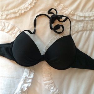 Garage push-up bikini top