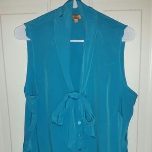 Ellen Tracy sleeveless blouse