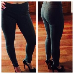 Romeo and Juliet Couture Dark Gray Leggings