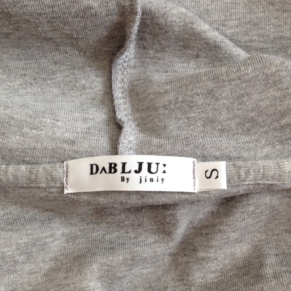 Brand new stylist long sweater Size M! - Picture 3 of 4