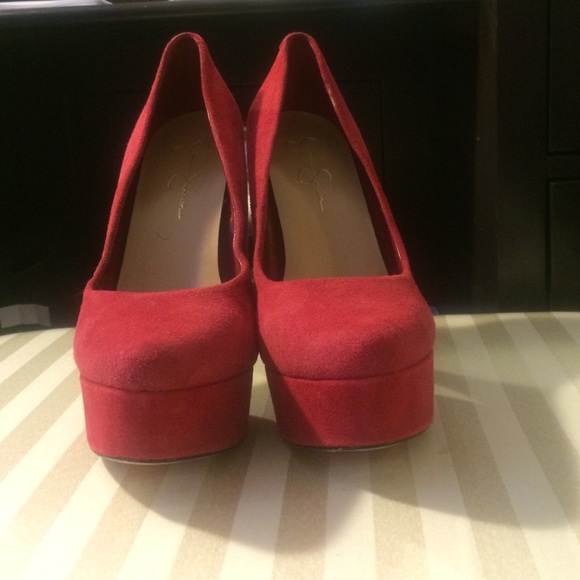 Jessica Simpson Red Velvet Platform Heels 👠