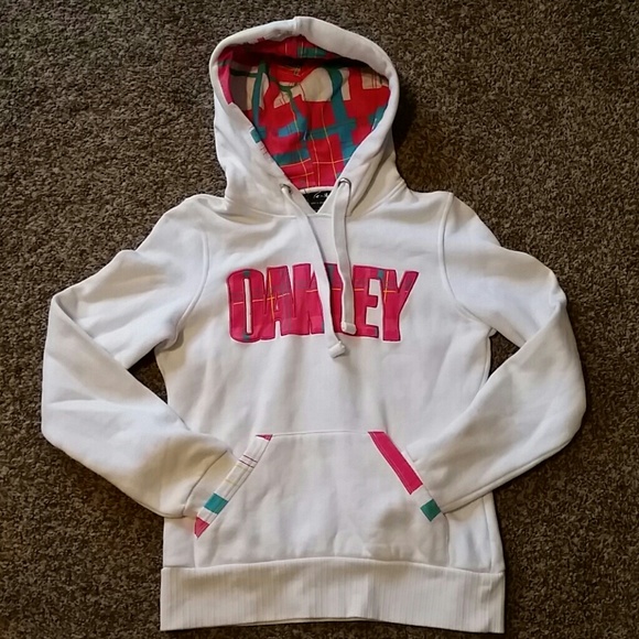 Oakley hoodie ❌sold❌