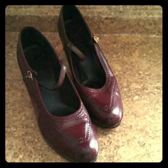 Vintage Oxford Style Maroon Heels.