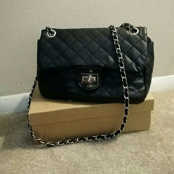 Classic quilted purse
