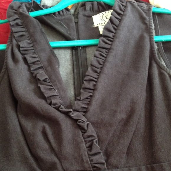 Beautiful short black dress, jean like material - Picture 4 of 4