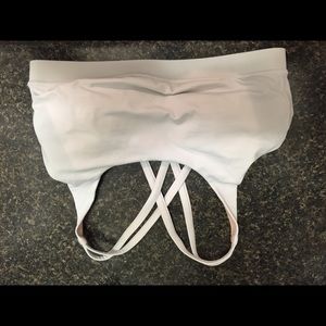 Lululemon energy bra size 8