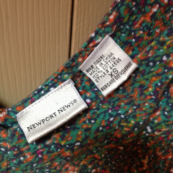 ❗️Last Chance❗️ Newport News Printed Dress - Picture 3 of 4