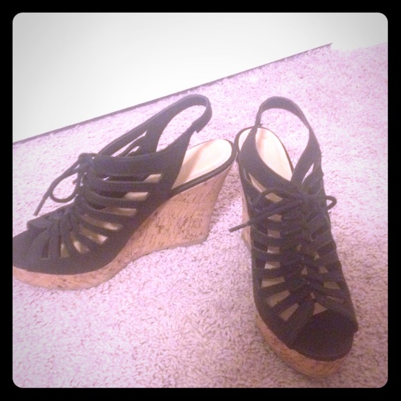 LACE UP GLADIATOR CUTE BLACK WEDGES