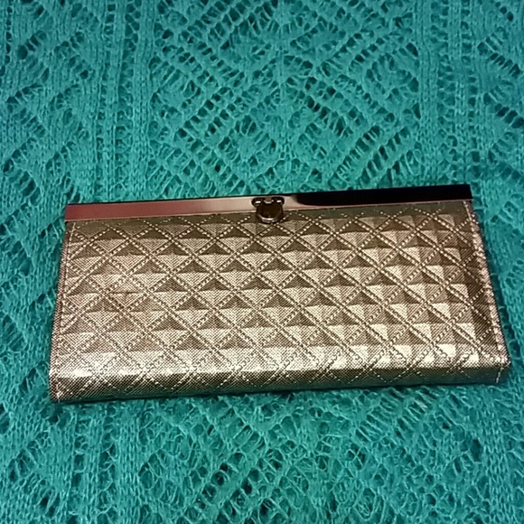 Silver Clutch