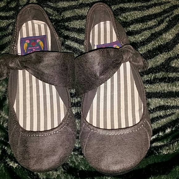 Grey Flats