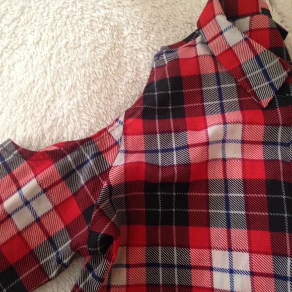 shoulder cut out flannel