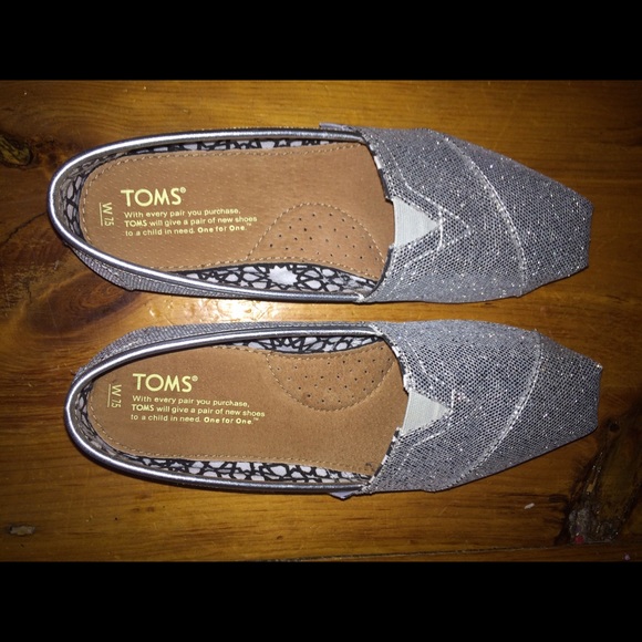 Silver glitter toms- brand new without tags