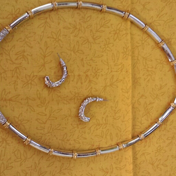 Necklace and earrings