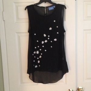 Sexy and Sweet Top by Vera Wang!