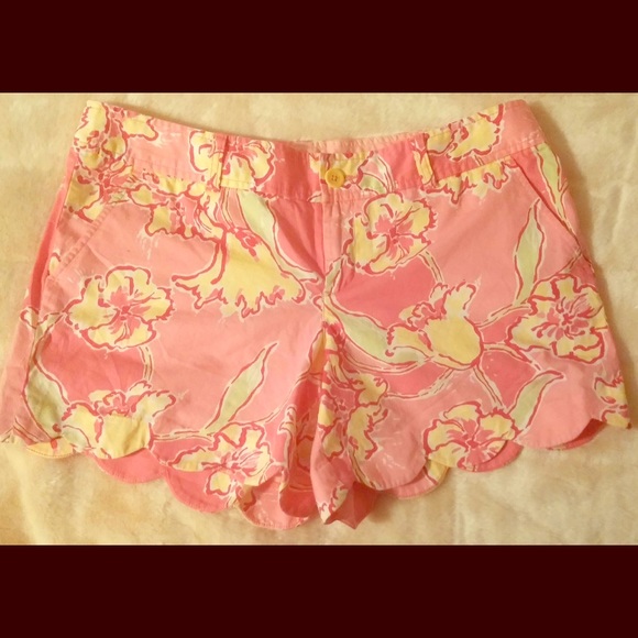 Lilly pulitzer scalloped shorts 🌸🌸