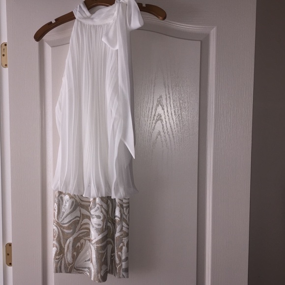Cache dress - Picture 1 of 1