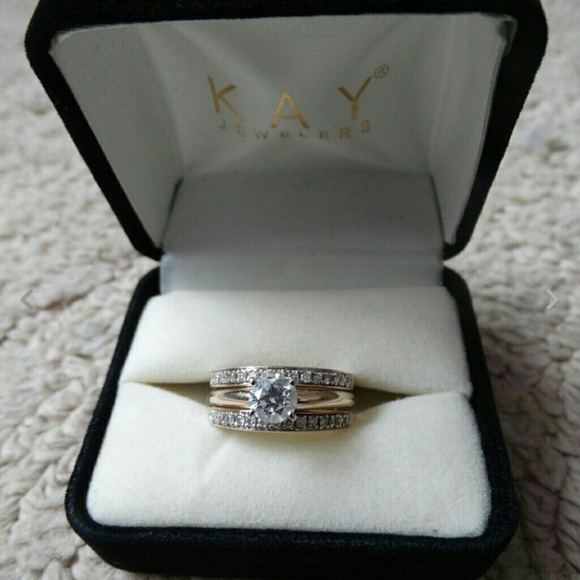 ❌SOLD❌ Kay Jewelers Diamond Wedding Set.