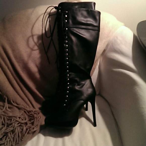 Shoes - NWOT Knee high lace up boots