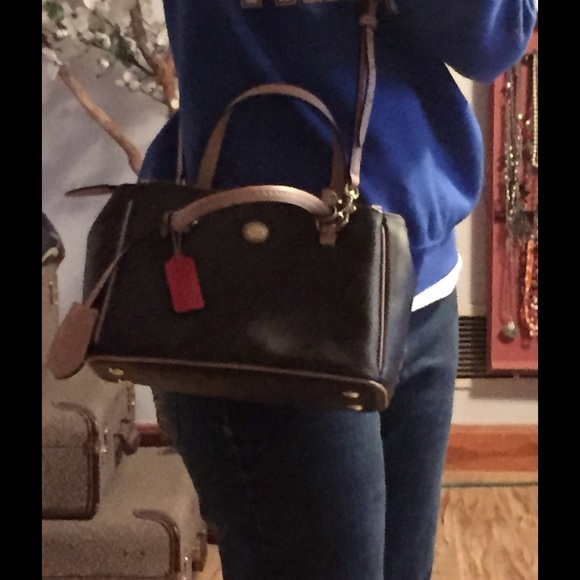 Coach Signature Handbag - New - Picture 4 of 4