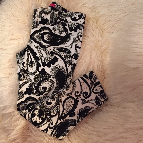 Alice and Olivia Pants New Without Tags