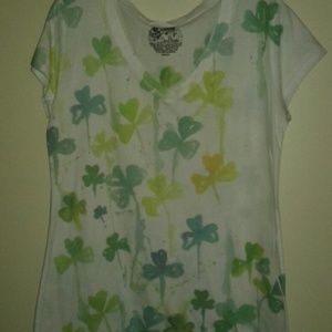 🍀🍀🍀St. Patrick's T-Shirt🍀🍀🍀
