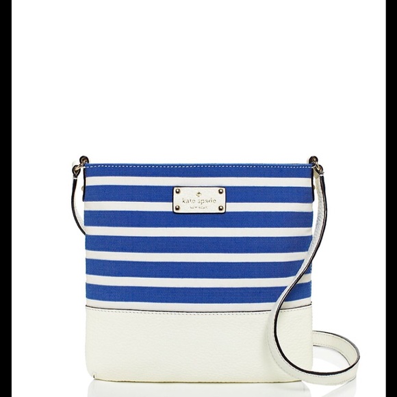 kate spade Handbags - 🆕 KATE SPADE stripe purse