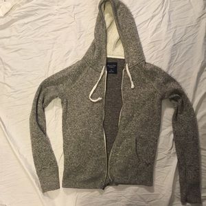 COMFY AEO SWEATSHIRT