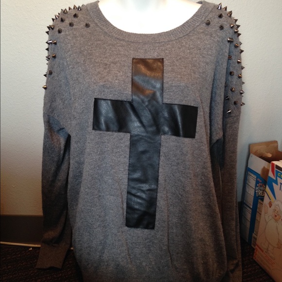 Cross Sweater With Studs
