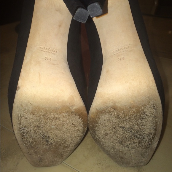Shoes - Picture 3 of 4