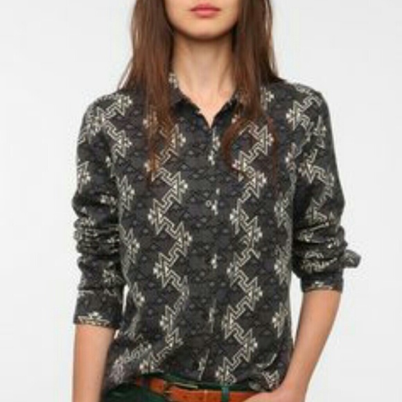 BDG Gray Patterned Flannel