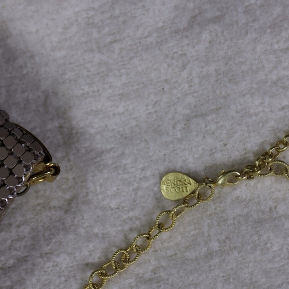 🎁Sold🎁 Kendra Scott Necklace Brown Gold TigerEye - Picture 3 of 4