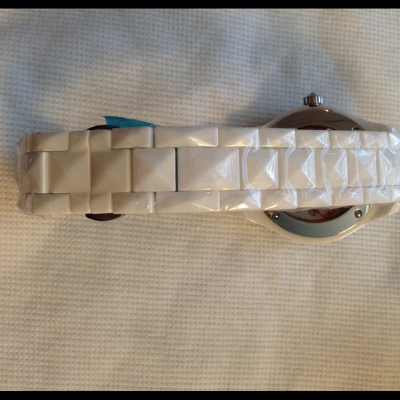 Akribos XXIV women's watch - Picture 4 of 4