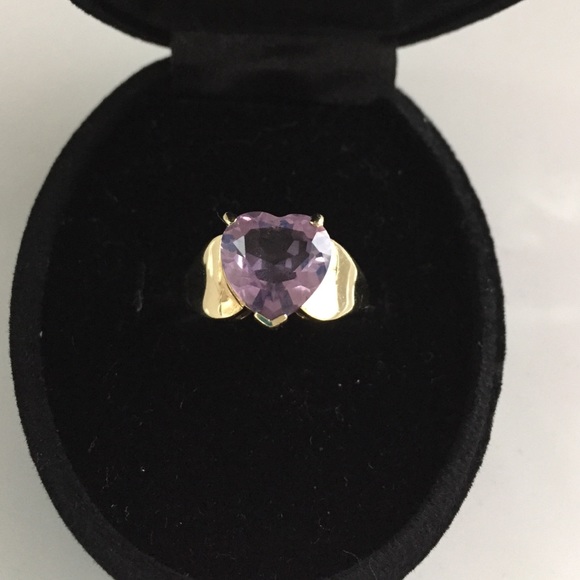 *BUNDLED* 10k amethyst ring Size 7