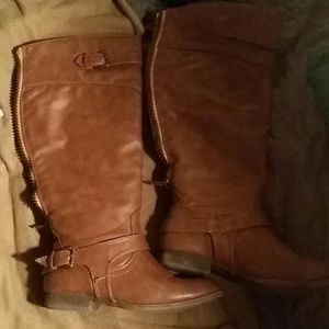 *SALE!!* Brown tall boots