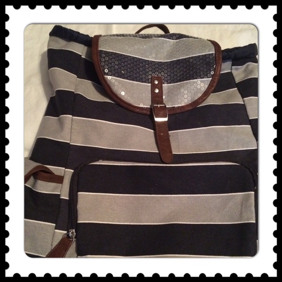 Blue and Grey Back pack!! Super Cute!!