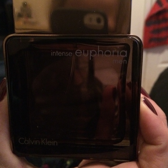 Perfume - Picture 2 of 2